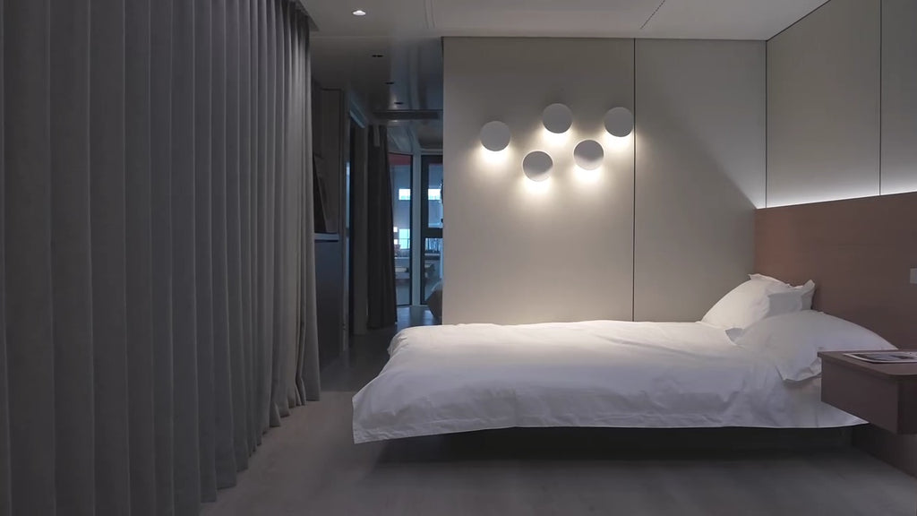 T40PF  Capsule House